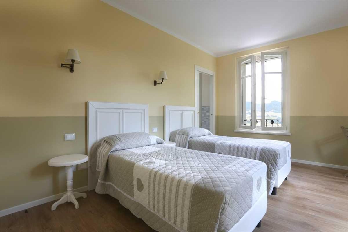 Villa Gelsomina Varano deʼ Melegari Exterior foto